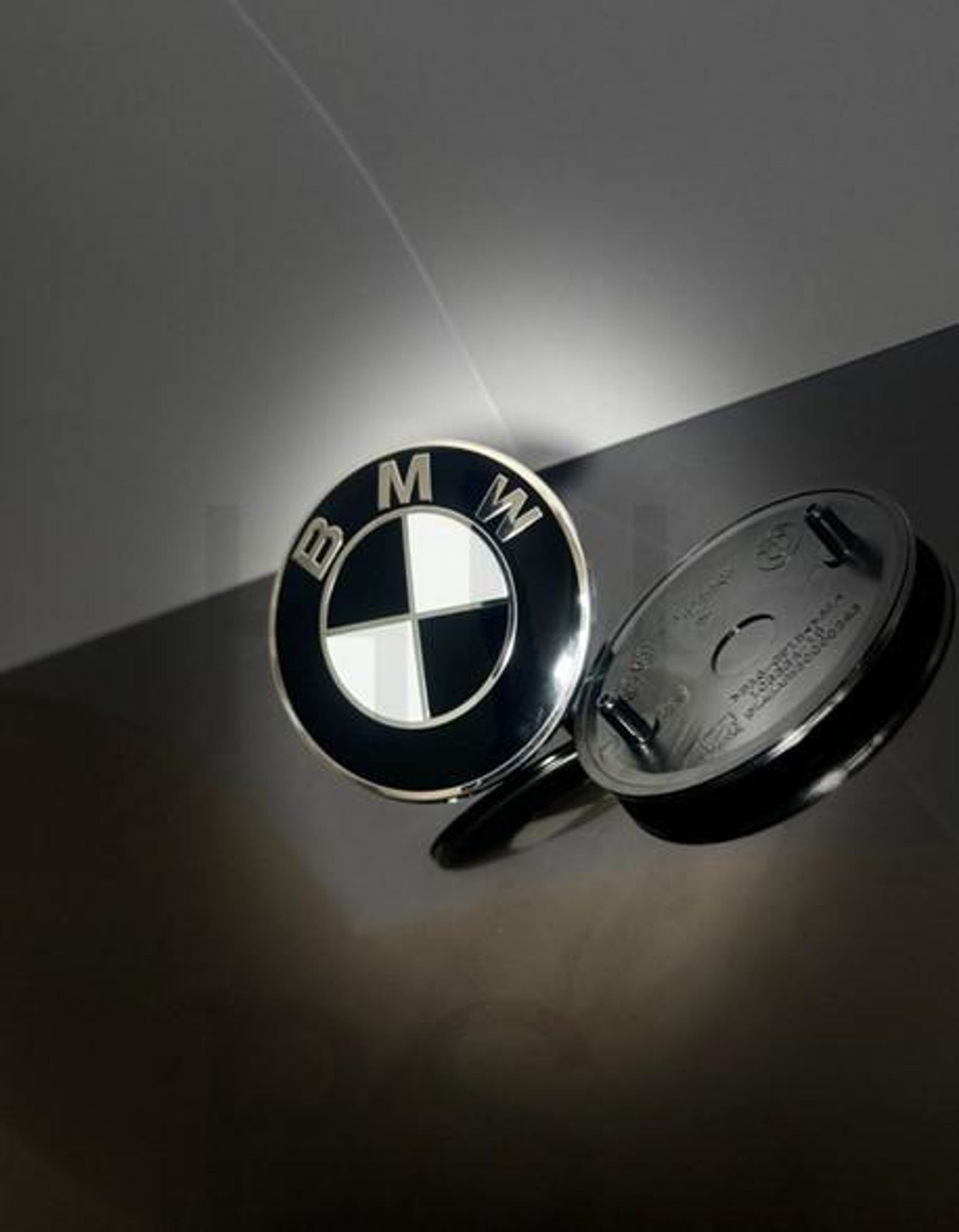 82MM & 74MM BMW Blue / Black Front Bonnet Boot Trunk Badge for 1 3 5 7 ...