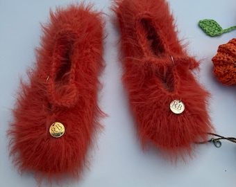 Bailarinas rojas peludas, zapatos Mary Jane llamativos, bailarinas texturizadas hechas a mano, calzado maximalista para mujer, regalo de moda único