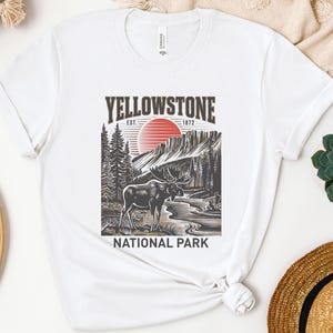Vintage Yellowstone National Park T-Shirt, Retro US Parks T-Shirt, Yellowstone National Park, Yellowstone gift, National Park Lover Shirt