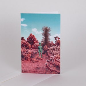 Alieno nel biglietto d'auguri di Joshua Tree