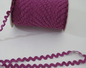 3 YDS Rickrack Sewing Trim, Magenta Purple Ric Rac, Rikrak, Serpentine Trim,  Braided Trim, 11/16" wide, 18 mm wide