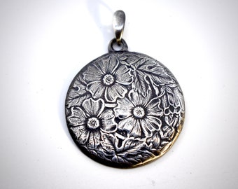Classic Art Nouveau Flowers Hand Crafted Sterling Silver Silver Pendant