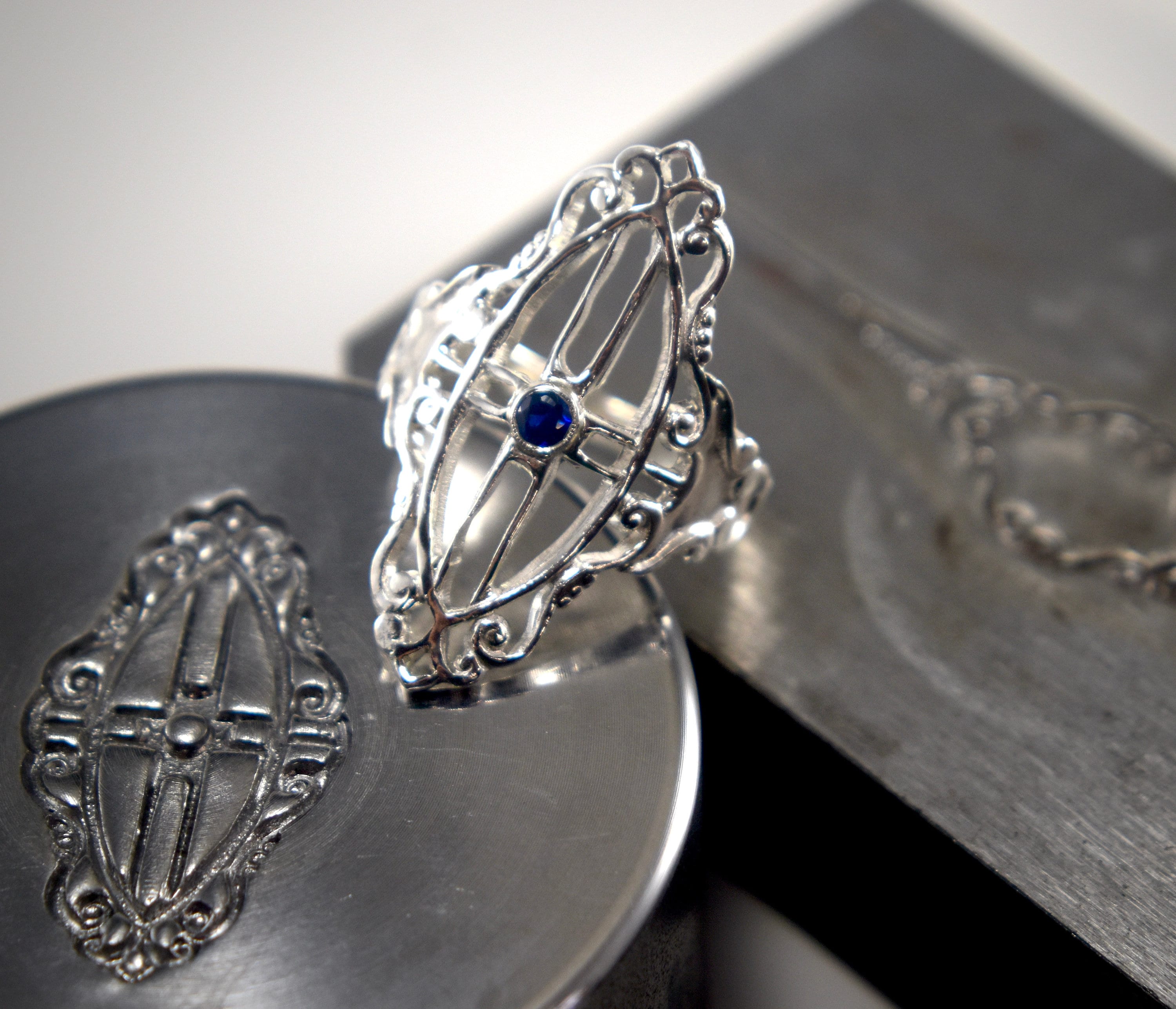 超希少!ANTIQUE c. 1940 ART DECO UNIQUE STONE SILVER RING