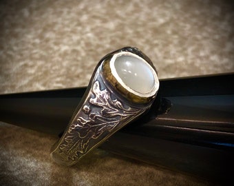 Art Jewelry Classic Sterling Silver Art Nouveau Ring With Natural Moonstone