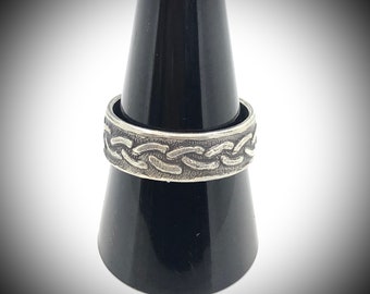 Sterling Silver Celtic Knot Ring