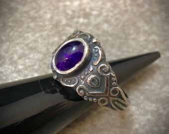 Classic Victorian Amethyst & Sterling Silver Nobel Ring