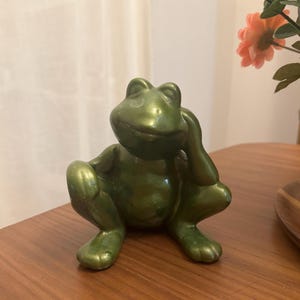 Vintage Hand Painted Ceramic Happy Green Frog Toad Figurine