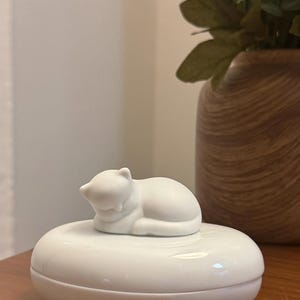 Vintage Porcelain Sleeping Kitty Cat Oval White Trinket Jewelry Dish- Japan