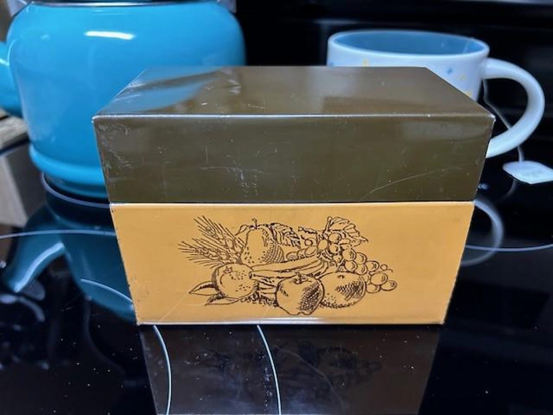 ヴィンテージ J. Chein & Co ブリキ箱 - Etsy 日本