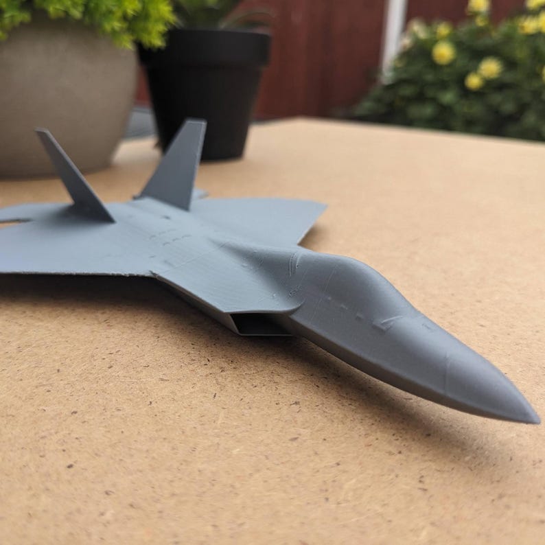 F-22 Raptor Fighter Jet Model (3 Sizes Available) Desk Decor, Military ...
