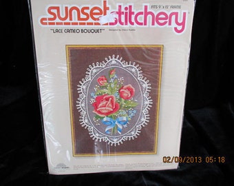 Sunset Stitchery  Crewel Needlecraft Lace Cameo Bouquet Spring Floral  Kit New in Package Pink Roses