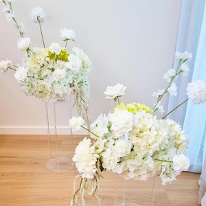 White Textured Flower Arrangement, Minimalist Silk Wedding Flower Clouds, Wedding Plinth Aisle Ground Faux Flowers, Table Flower Arrangement