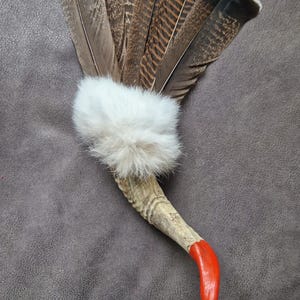 Lakota Sioux style smudgefeather