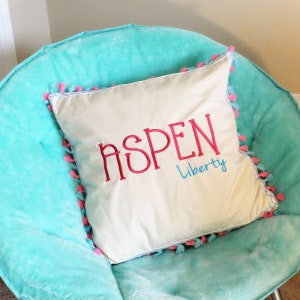 Slaapzaal Kussen Aangepast met Kwast Kussen Cover in velver, Kinderen gepersonaliseerde kussens geborduurd familie kussen, Afstuderen cadeau voor haar