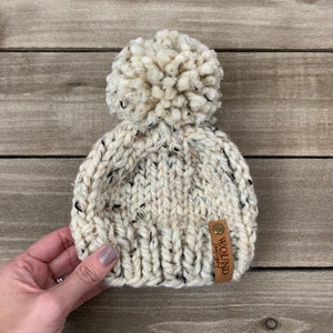 Knitted Hat With Large Pom Pom {Newborn Pom Pom Hat, Chunky Knit Beanie, Winter Coming Home Hat, Neutral Baby Chunky Hat}