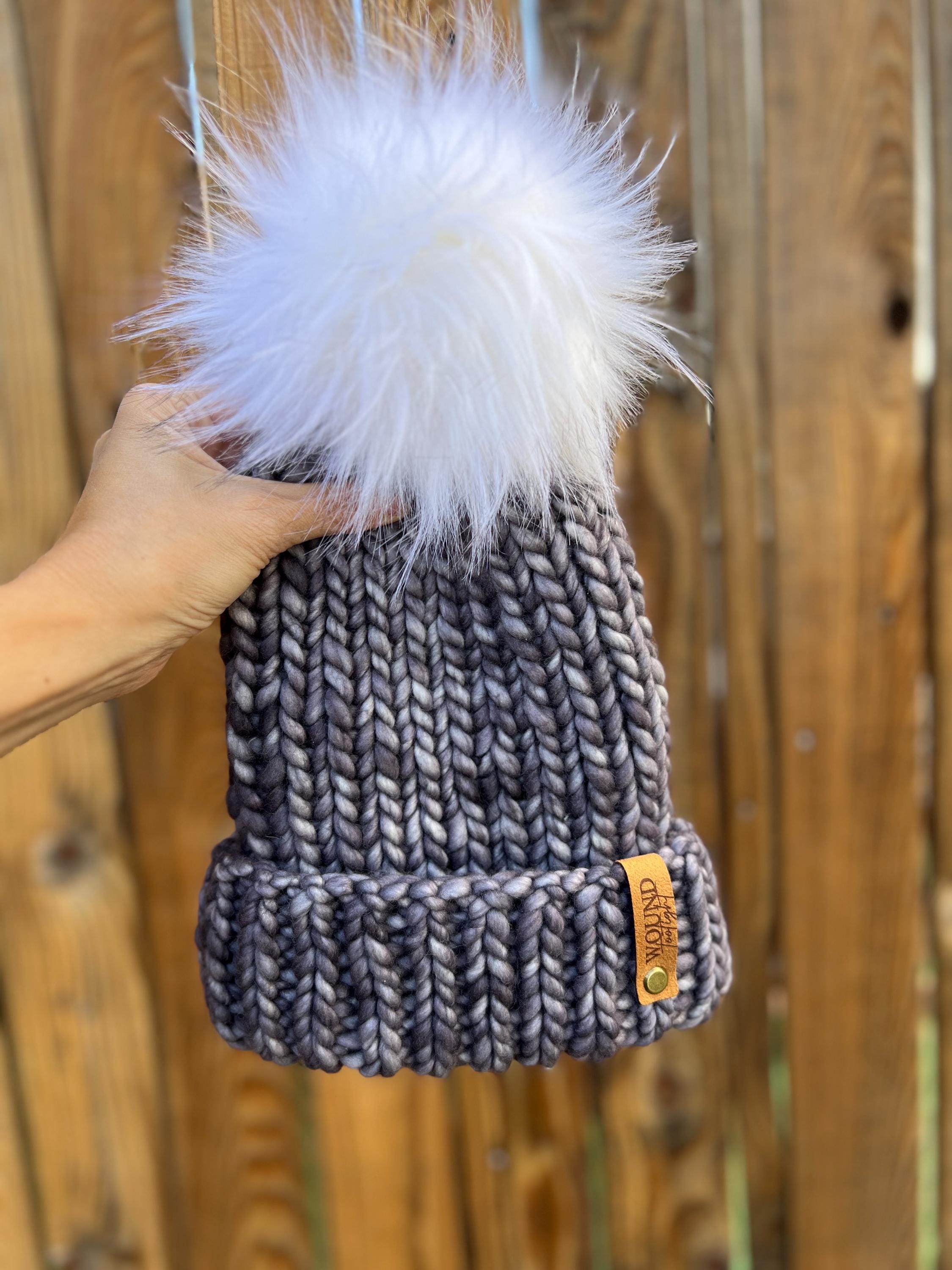 Luxury Knit Beanie Hat With Fur Pom Pom {hand Knit Merino  display picture 3