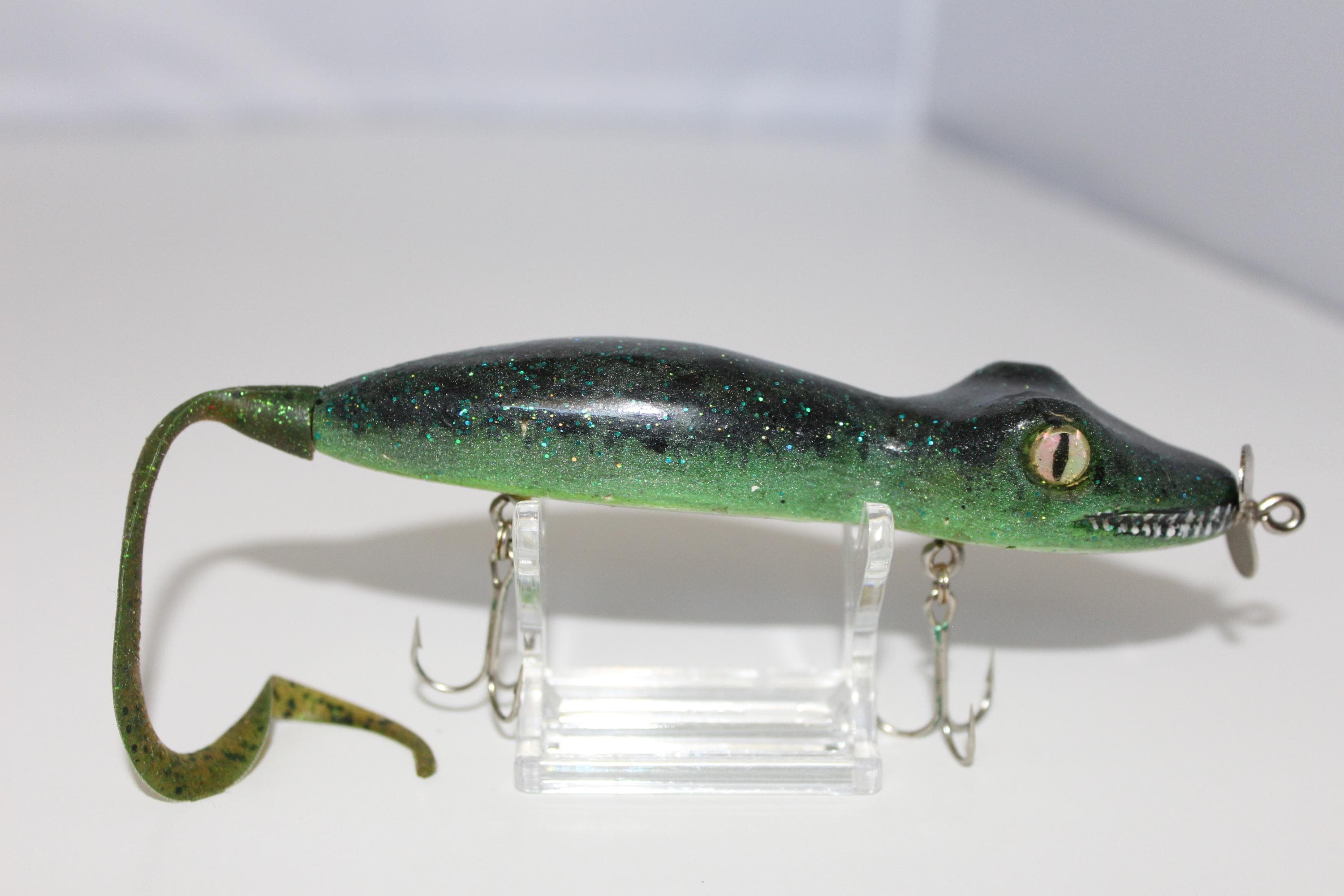 baby alligator bass lure Motion Fishing | Hawgzilla and other soft plastic rigging techniques. Mini Cranks - Baby Bass