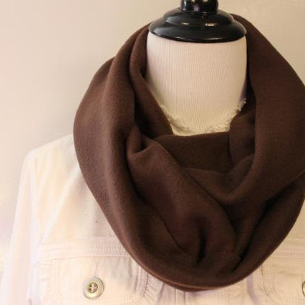 Women's Fleece Infinity Scarf Brown