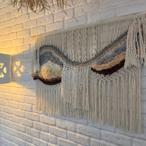 Handgjord Makramé Väggbonad – Boho Heminredning