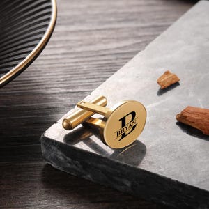 Gemelos personalizados para hombre, regalos para padrinos de boda, gemelos personalizados para padrinos de boda, gemelos con nombre personalizado, regalo para el Día del Padre.