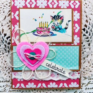 Feito à mão Vintage Retro CELEBRATE Feliz Aniversário Gatinho com Bolo Cartão dos anos 50