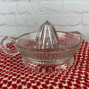 Vintage Clear Glass Juicer with Handle