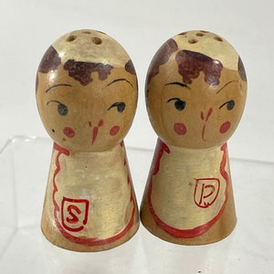 Vintage 1950’s Era Solid Wood Hand Painted Miniature Salt & Pepper Shaker Set