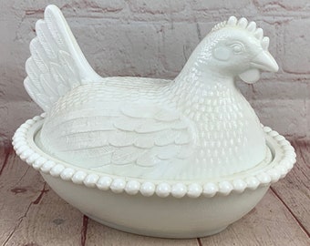 Vintage White Milk Glass Chicken Hen on Nest Beaded Edge