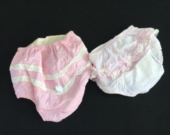 Vintage Baby Bloomers 12-18 Pounds Alexis Bloomers Vintage Diaper Cover White Satin Bloomers wth Lace and Flowers USA