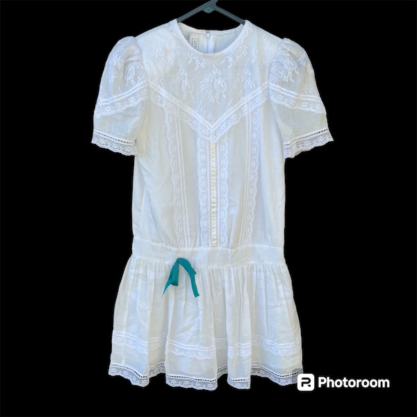 Vintage Gunne Sax by Jessica McClintock Girls Size 10 White Drop Waist Dress Lace Trim
