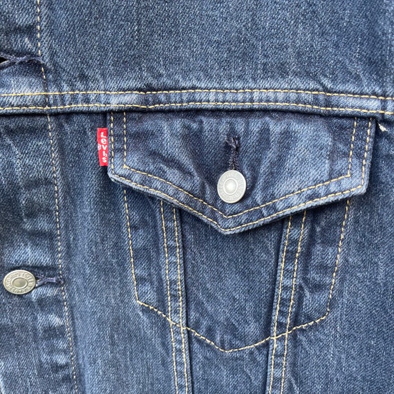 Vintage Men's Levi's Denim Trucker Jacket - image 3