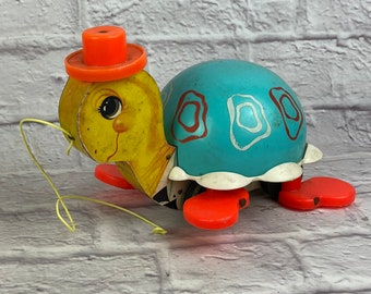 Vintage 1962 Fisher Price Tiptoe Turtle Pull Toy