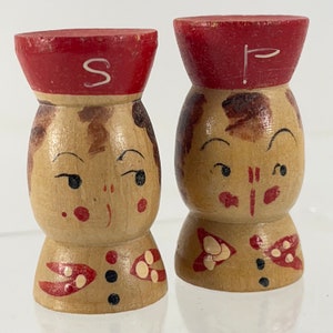 Vintage 1950’s Era Solid Wood Hand Painted Miniature Salt & Pepper Shaker Set