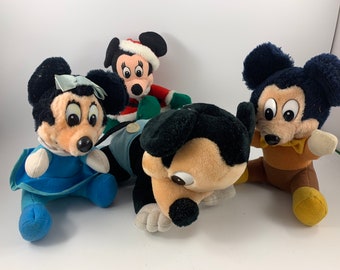 Zestaw 4 starych lalek Disneya: Myszki Miki i Myszki Minnie (Bożonarodzeniowe, Bobasa itp.)
