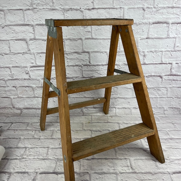 Vintage Small Wood Folding Small Step Ladder Plant Stand Shelf Paint Ladder