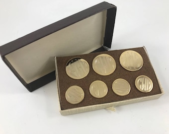 Set of 7 Vintage Monogrammed CWM Goldtone Buttons