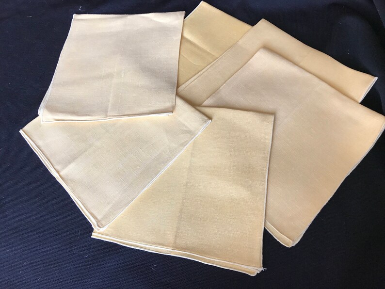 Set of 6 Vintage Yellow Linen Dinner Napkins