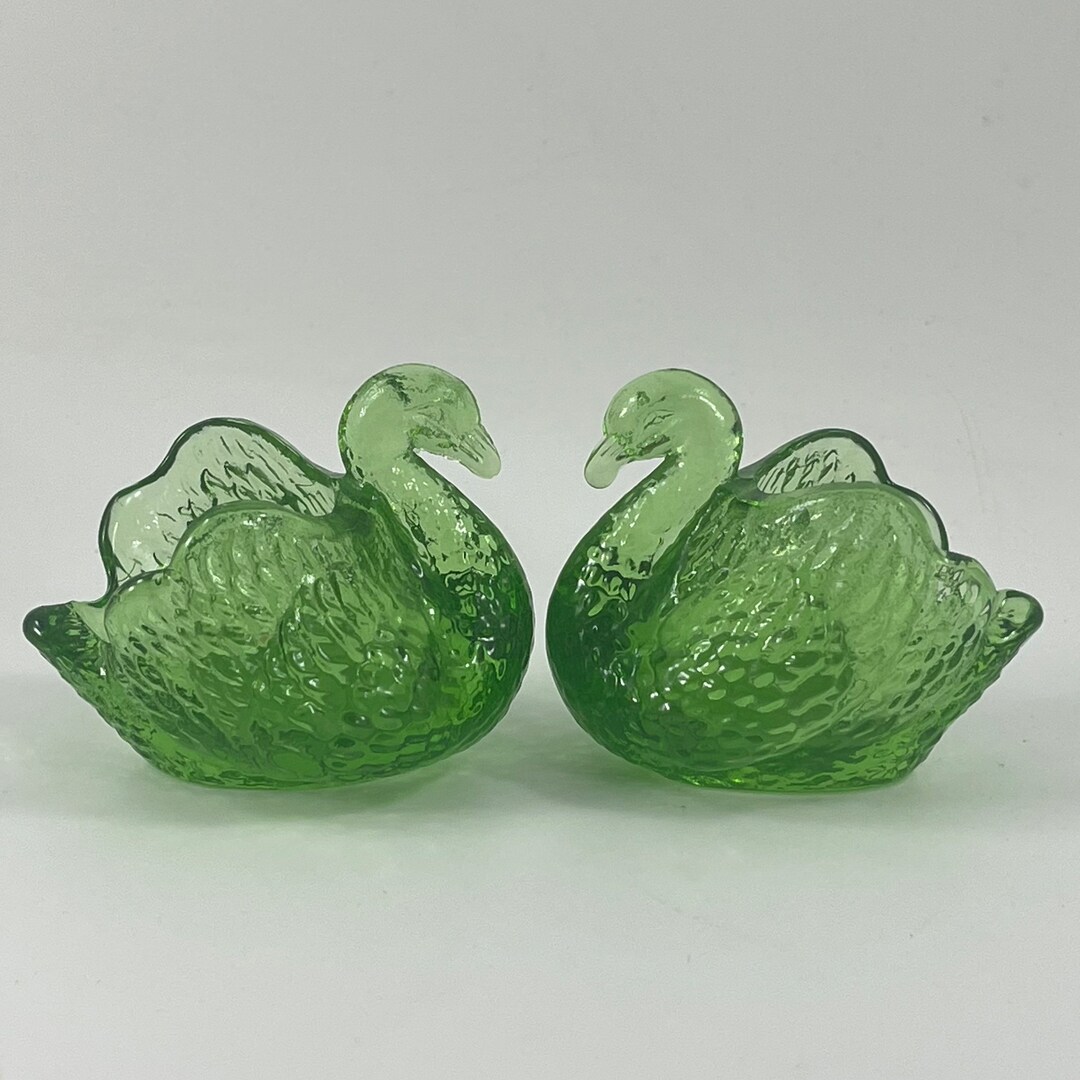 2 Vintage Green Glass Swan Swans Open Salt Salts Dishes Etsy