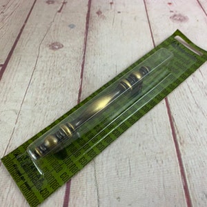 Vintage New In Package New Old Stock Brass Amerock Colonnade T-149 Antique English Drawer Pull With Screws