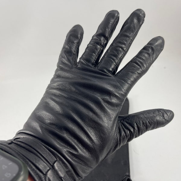 Vintage Ladies Black Soft Leather Gloves