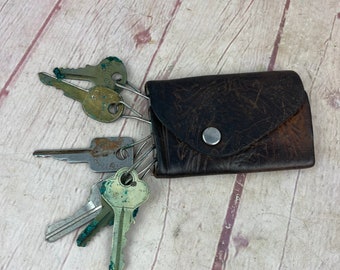 Lot of 6 Vintage 1950’s Era Keys With Hand Tooled Leather Key Holder