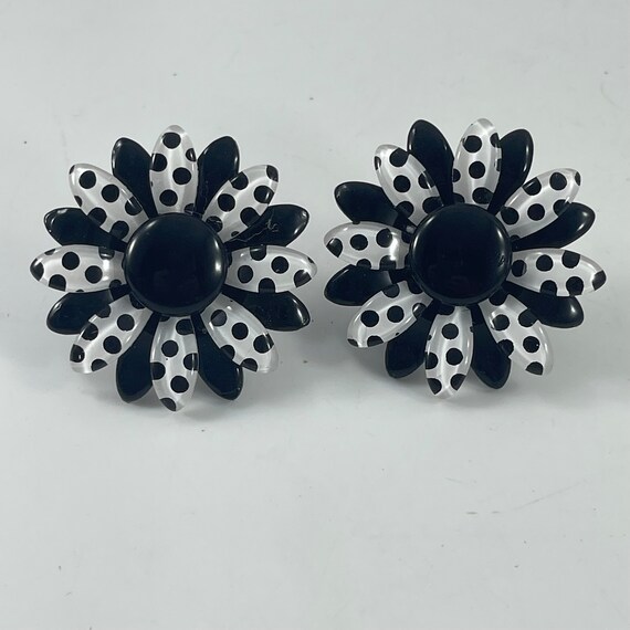 Pair of Vintage Black and White  Plastic Floral C… - image 1