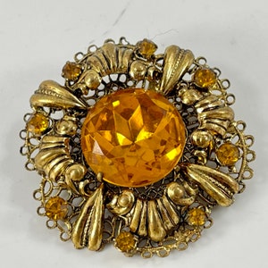 Vintage Gold Rhinestone Brooch or Pin