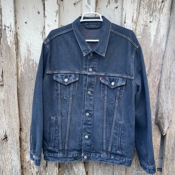 Vintage Men's Levi's Denim Trucker Jacket - image 5