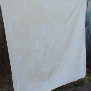 Vintage Pale Yellow and White Damask Elegant Sleek Tablecloth