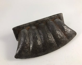 Tirador de cajón de metal vintage