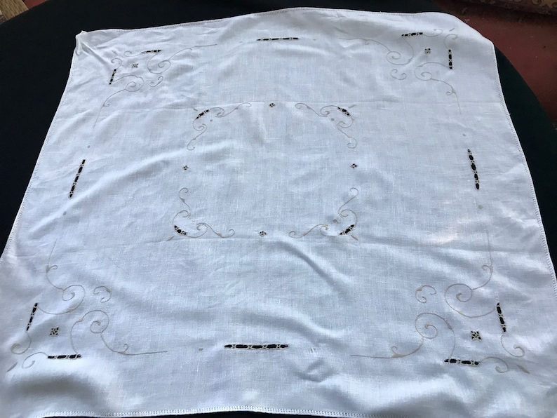 Vintage White Cutwork Embroidery Tablecloth