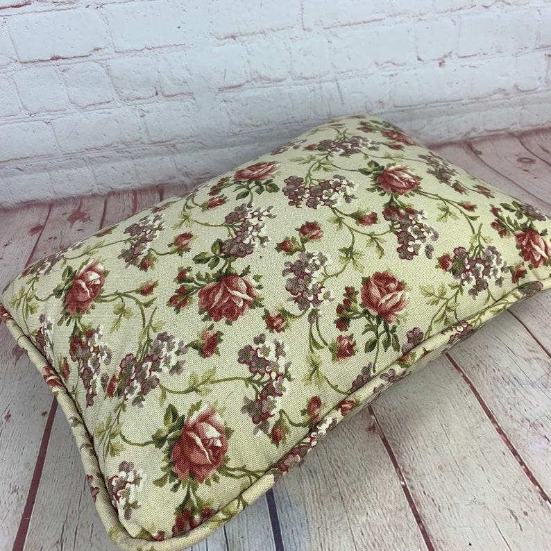 Vintage 1990/'s WAVERLY Pink and Purple Floral Decorative Pillow