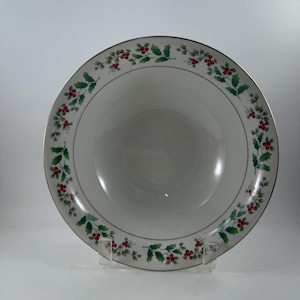 Vintage GIBSON Christmas Holiday Charm Holly 9&quot; Inch Vegetable Bowl