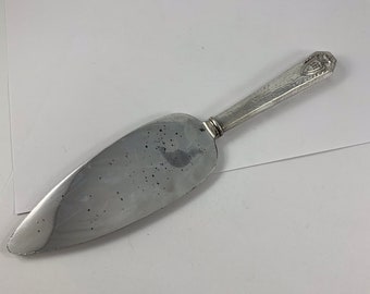 Vintage 1940’s Era Hammered Silverplate Roger Brothers Monogrammed “W” Cake/Pie Server